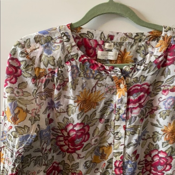 Loft Floral Blouse - Picture 3 of 3